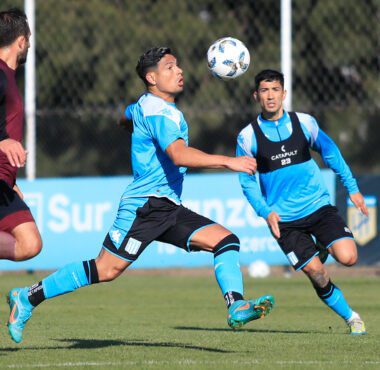 Racing jugó dos partidos amistosos contra Lanús