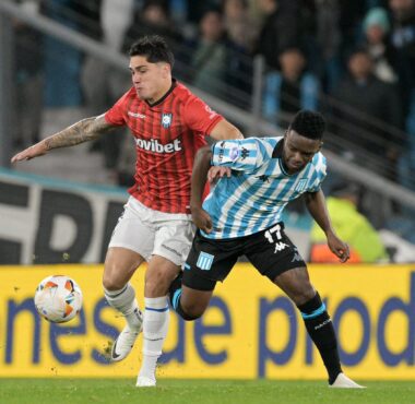 UNO x UNO: RACING aplastó a Huachipato