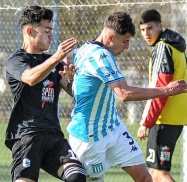 La reserva de Racing empató sin goles con Riestra