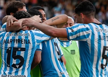 Racing recupera futbolistas pensando en las semis