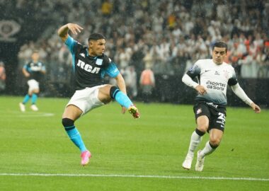 Racing va por el pase a la final de la Sudamericana