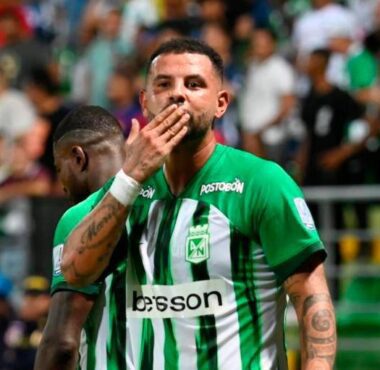 El ex Racing, Edwin Cardona campeón en Colombia