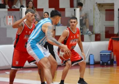Racing perdió ante Pilar en el inicio del 2025