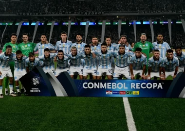 UNO x UNO: RACING CAMPEÓN DE LA RECOPA