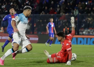 Racing busca mantener el buen rendimiento ante Tigre en Victoria