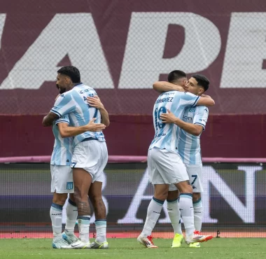 UNO x UNO: RACING hizo la tarea en la Copa Argentina