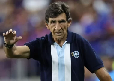 Mala noticia en Racing, Costas sufre una nueva baja