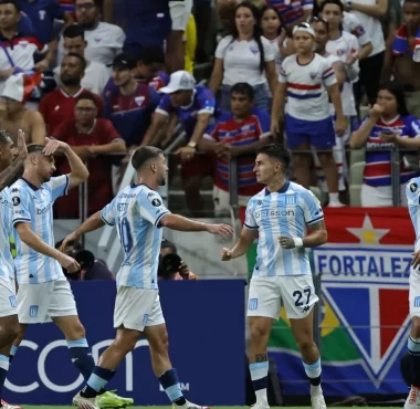 Racing deja todo cada vez que va a Brasil