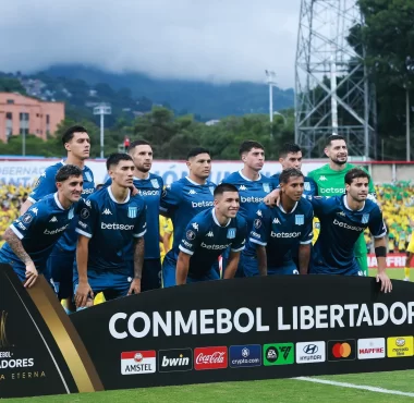 UNO x UNO: Poker de RACING ante Bucaramanga