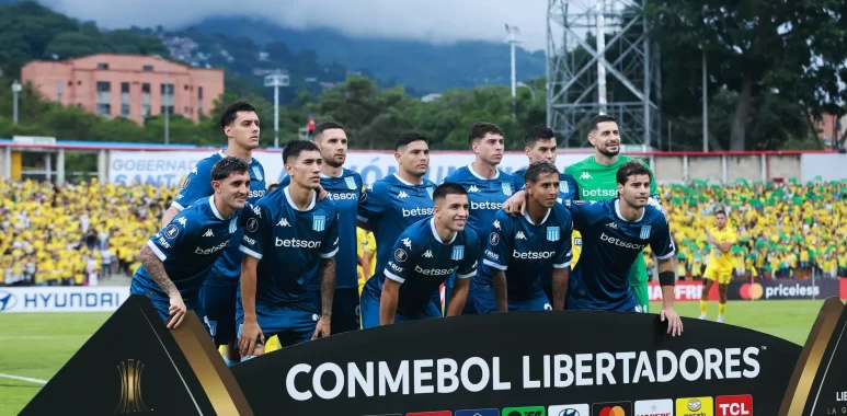 UNO x UNO: Poker de RACING ante Bucaramanga