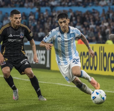 Racing goleó y clasificó a octavos