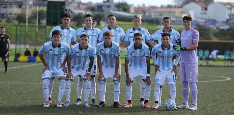 RACING Al borde de la eliminación