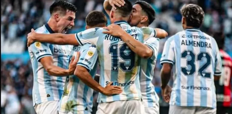 Figura-de-Racing-en-la-victoria-ante-Newell´s