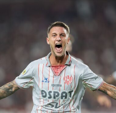 Racing va en busca de un futbolista de Unión y uno de Colón