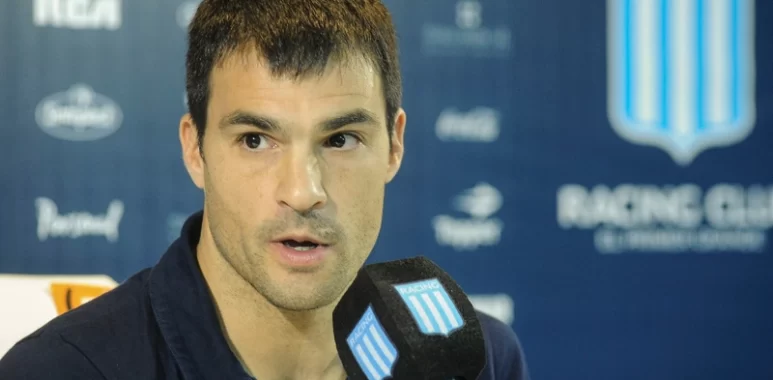 Saja mostró su alegría por como está haciendo las cosas Racing