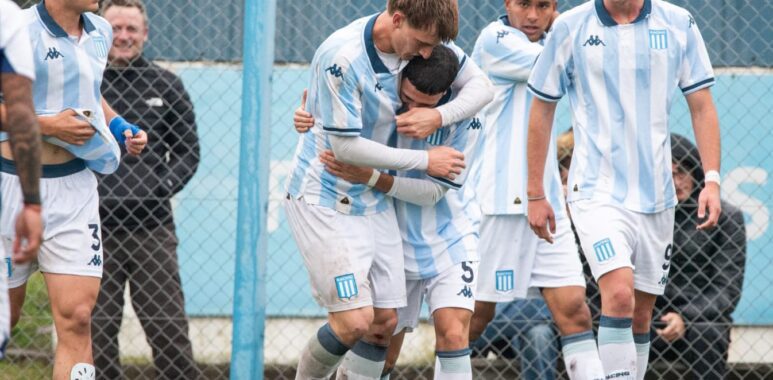 Invictos bajo la lluvia Racing