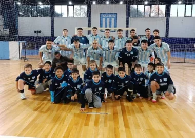 Racing no levanta cabeza y vuelve a caer en casa