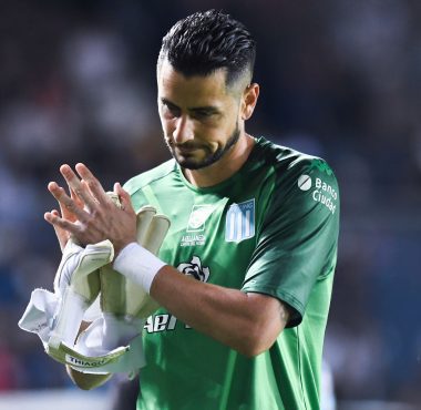 Racing confirmó la lesión de Gabriel Arias