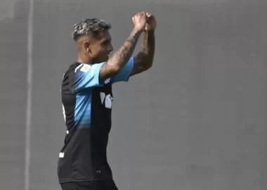 ¿Qué hará la dirigencia de Racing si se va Almendra?