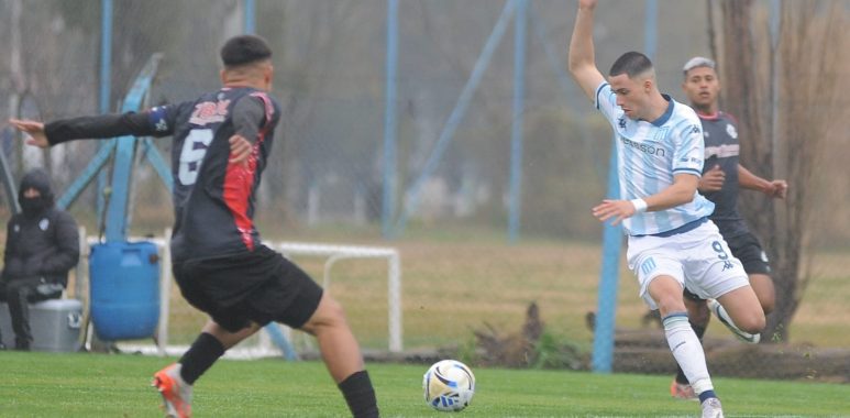 La Reserva de Racing empató en el debut con Barracas