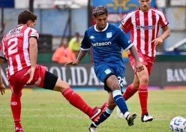Racing ya conoce al árbitro para su debut ante Barracas