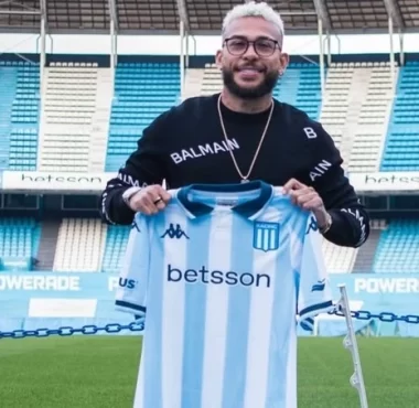"Si el rival (Independiente) me ofrecía el triple de dinero yo iba a ir a Racing"
