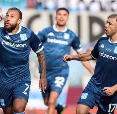 UNO x UNO: RACING tiene alas