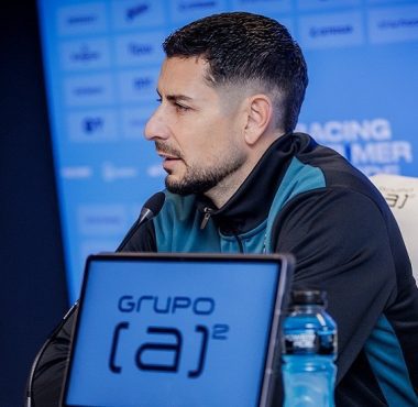 Arias aseguró que Racing no puede perder puntos de local