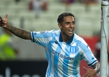 El once de Racing con varios cambios ante Riestra