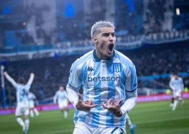 RACING NO LEVANTA EN EL TORNEO