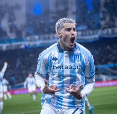 RACING NO LEVANTA EN EL TORNEO