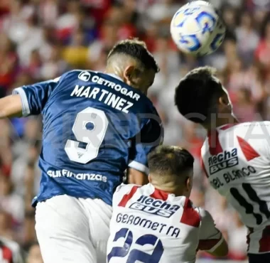 Racing vs. Unión: Formaciones, hora, TV y árbitro