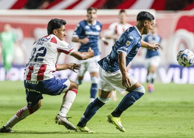 Se confirmaron los árbitros para Racing vs Unión
