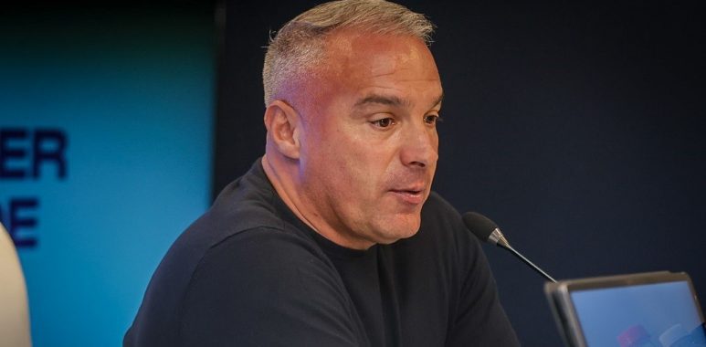 Berscé afirmó que para Racing todos los partidos son importantes
