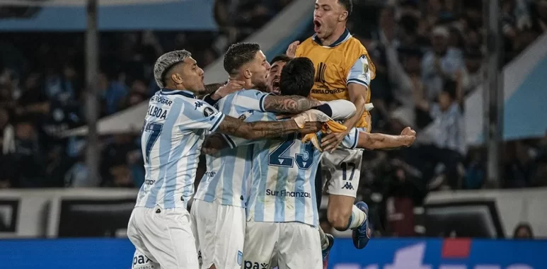 La figura de Racing ante Vélez y la frase de Costas