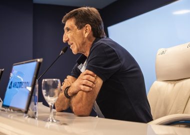 Costas afirmó que a Racing le faltó llegar y generar
