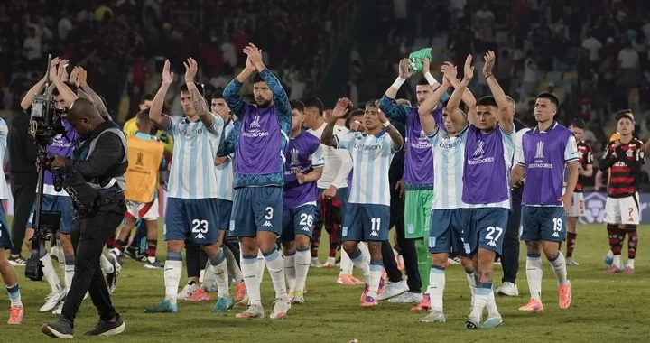 La medida que tomó Costas en Racing pensando en Flamengo