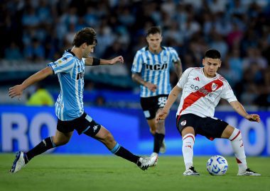 Racing tiene que vencer a River para estar en semifinales
