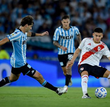 Racing tiene que vencer a River para estar en semifinales