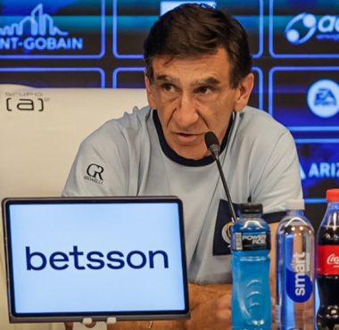 Costas afirmó que Racing tenía que ganar sí o sí