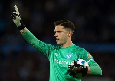 "Racing recibirá una oferta por Cambeses que será difícil decir que no"