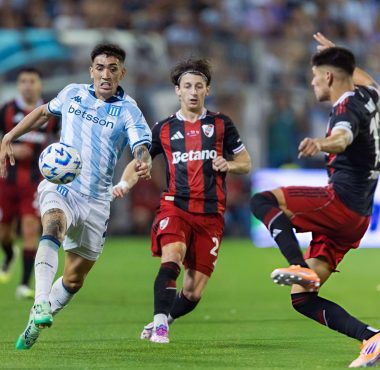 Racing se juega el pase a cuartos ante River en el Cilindro