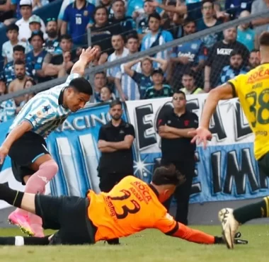 Racing vs. Defensa y Justicia: Formaciones, hora, TV y árbitro