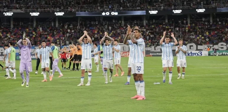 Zuculini habló luego del empate de Racing: “Todavía nos.."
